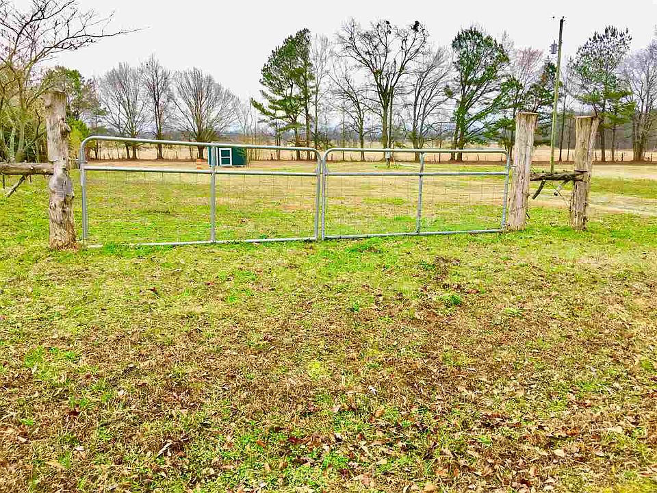 1st image of 628 County Road 323