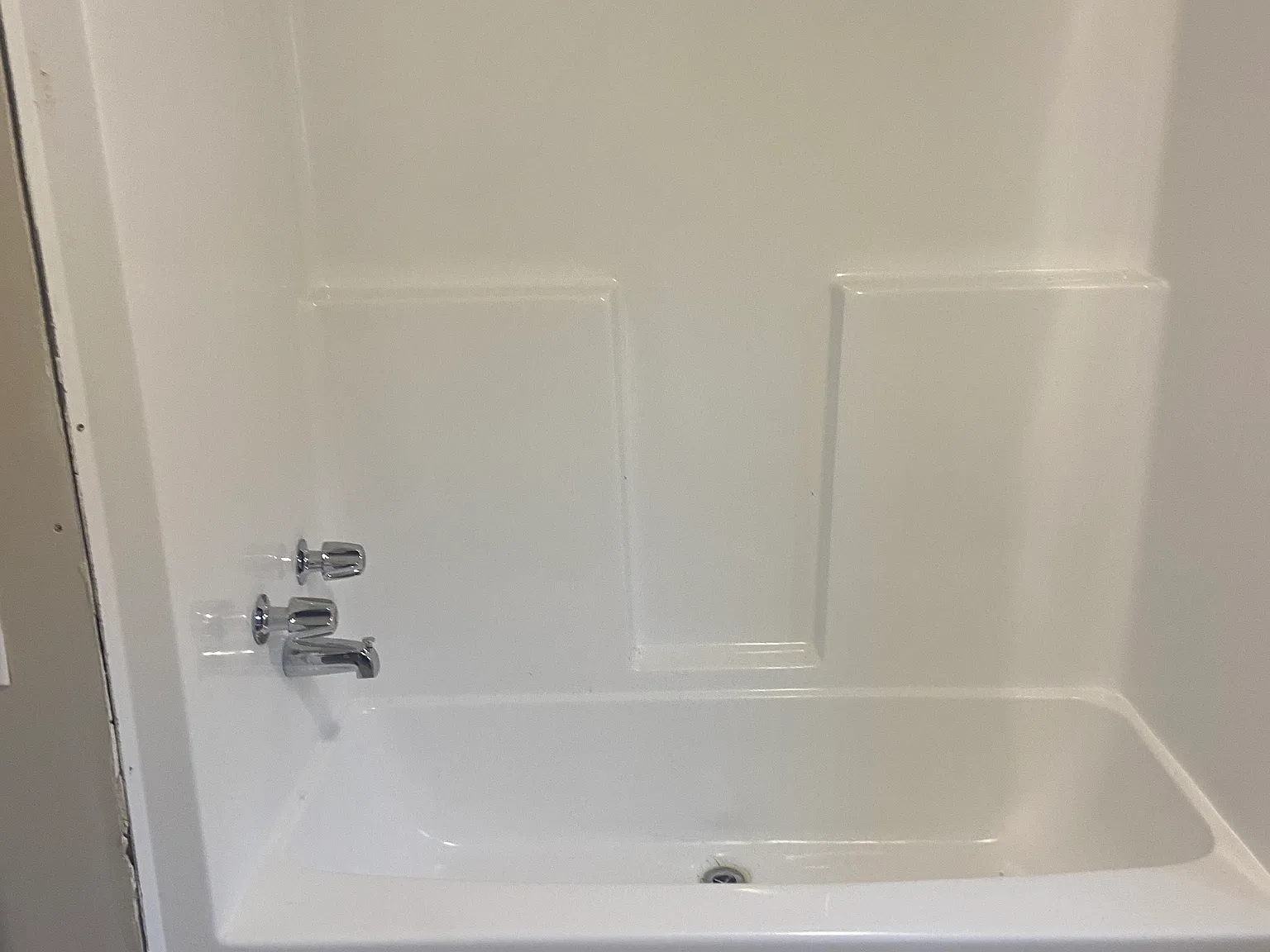 2 bed, 800 sqft, $800 — Photo 2