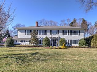 9 Holly Tree Ln, Little Silver, NJ 07739