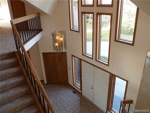 4th image of 3 Chicory Ln