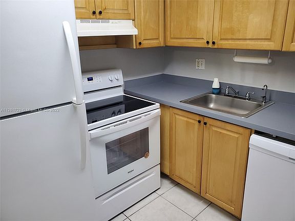 4th image of 9310 Fontainebleau Blvd APT 110