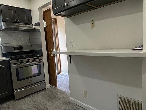 3rd image of 54 Logan Ave #1A
