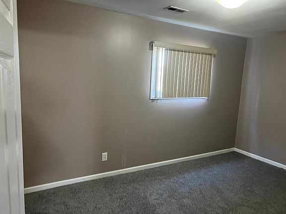 4th image of 7951 Katherine St