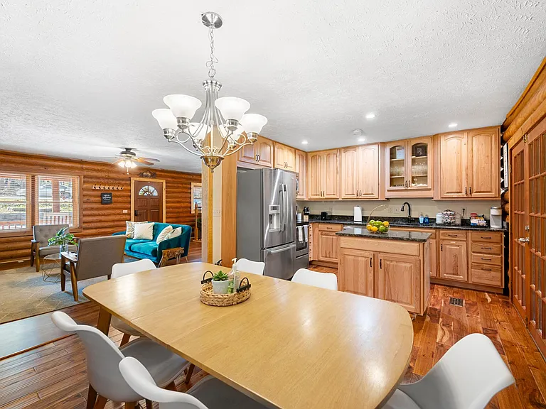 3463 Smithtown Rd — Photo 22