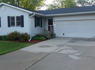 314 N Church St, Darien, WI 53114