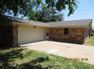515 NW Compass Dr, Lawton, OK 73505