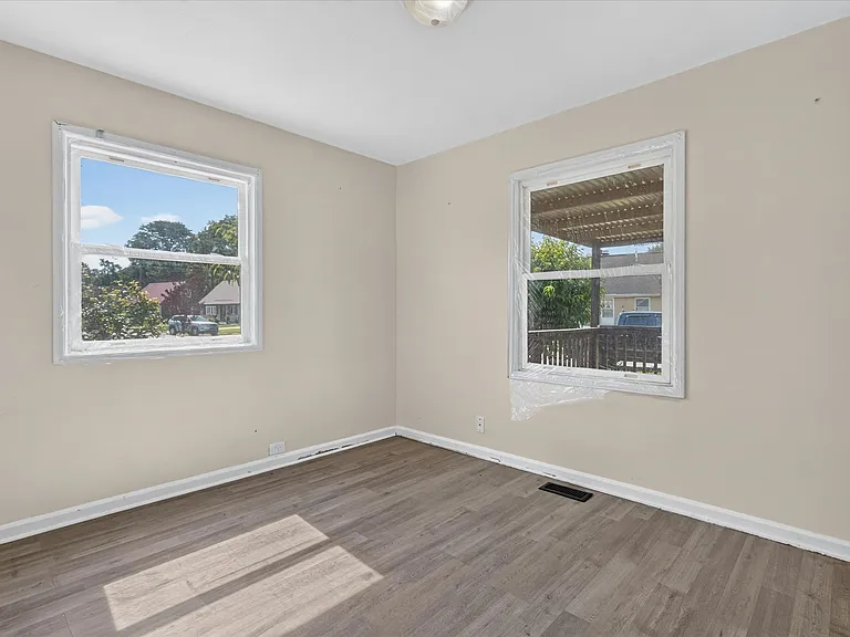 4507 Silver Ln — Photo 10