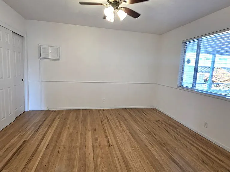 4001 Roland Dr — Photo 38