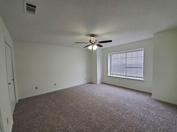 3rd image of 6412 Bellview Pines Pl