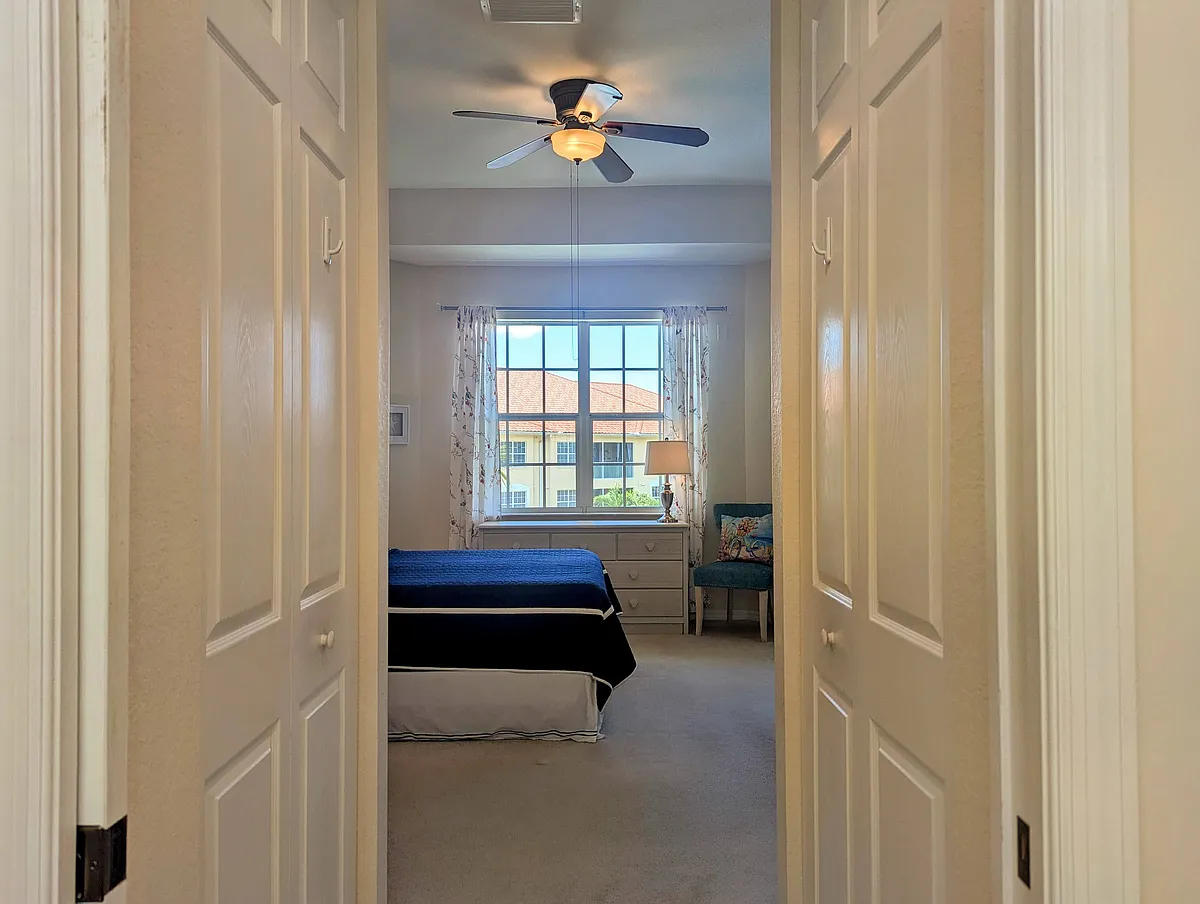 Building Photo - 1129 Van Loon Commons Cir #304
