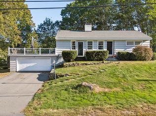 7 Wabun Road, Cape Elizabeth, ME 04107