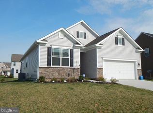 125 Buckeye Ln, Smyrna, DE 19977