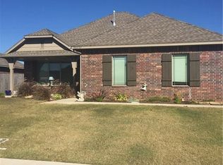 20737 Colony Ave, Harrah, OK 73045