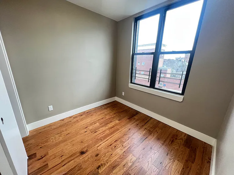 2909 Avenue D #3A — Photo 5