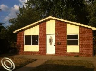 6665 Elm St, Taylor, MI 48180