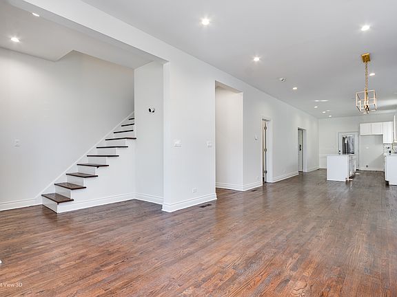 4th image of 7317 S Maryland Ave #F