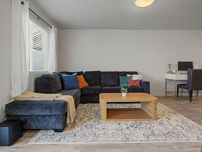 2350 Glen Canyon Ave #B — Photo 18