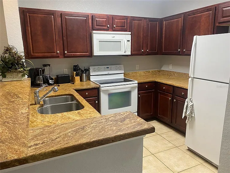 8010 Tuscany Way #3305 — Photo 16