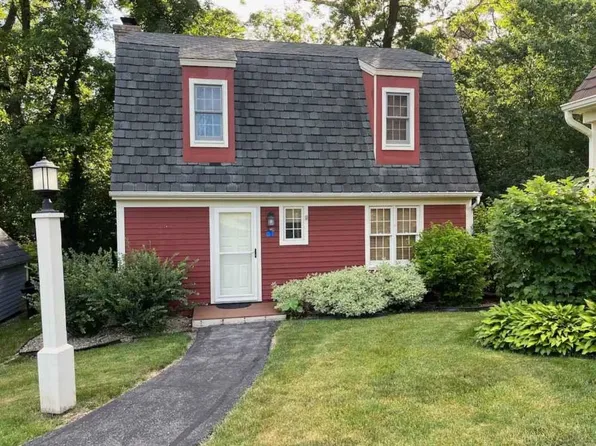 34 Thatcher Ln, Galena, IL 61036