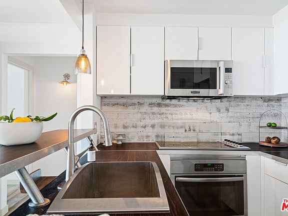 4th image of 11938 Oceanaire Ln