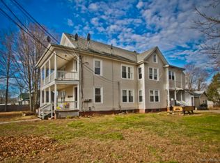 19-23 Pleasant St, Plainfield, CT 06374