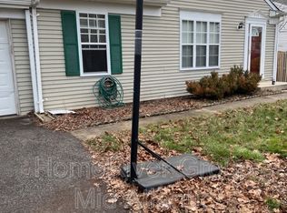 2319 Weymouth Ln, Crofton, MD 21114