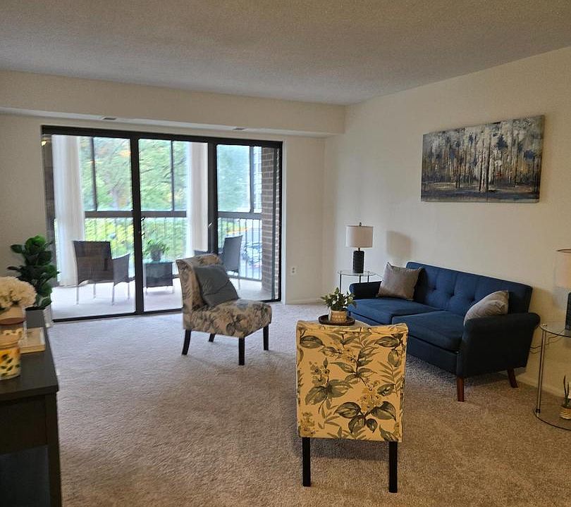 1st image of 15107 Interlachen Dr Unit 2-321