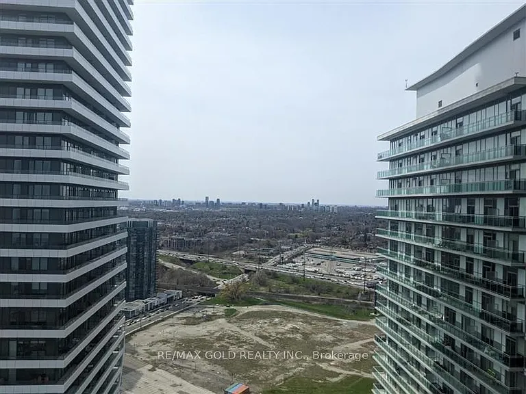 20 Shore Breeze Dr #3803 — Photo 12