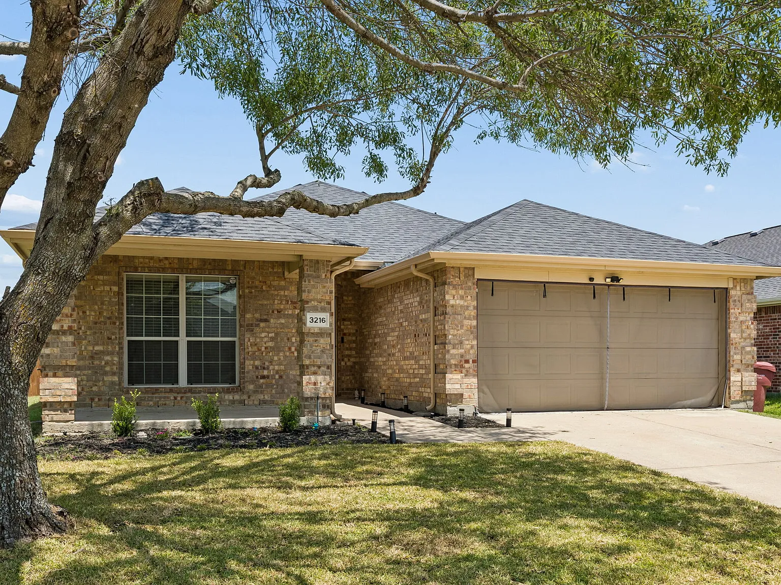 3 bed, 1633 sqft, $1,850 — Photo 2