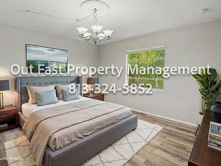 1275 Sylvia Ave — Photo 16