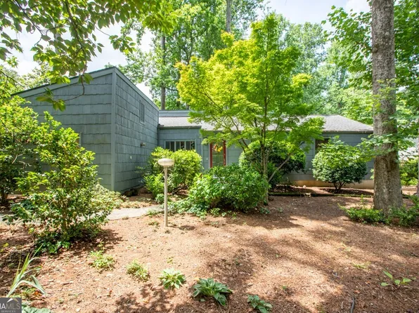 2571 Sandy Ct, Marietta, GA 30066