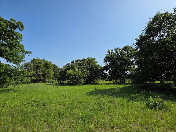 2nd image of 375 Ea Rd