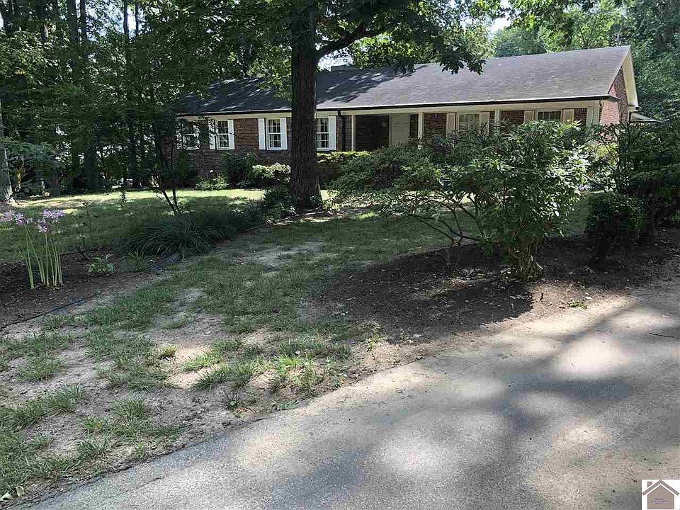 1st image of 1207 Dogwood Dr