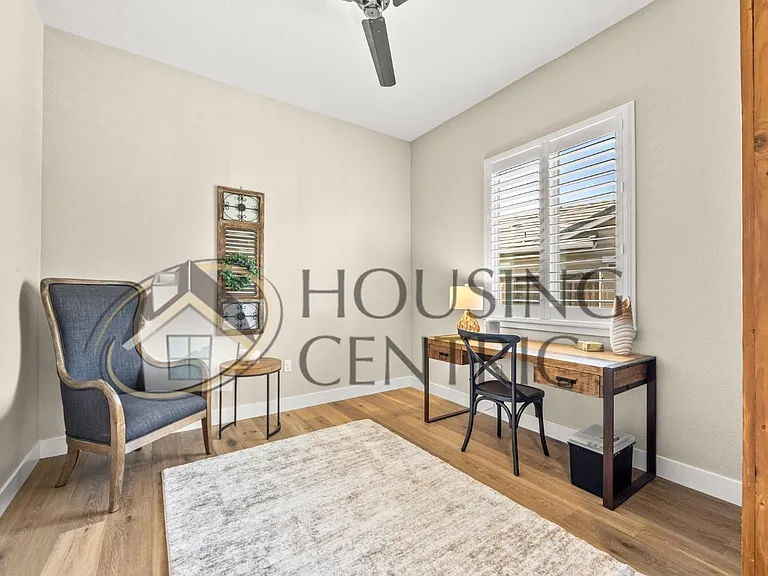 3061 Calypso Cir — Photo 38