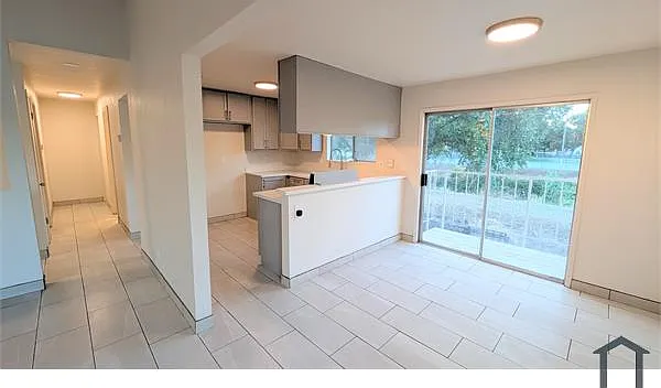 2535 Antoine Ct — Photo 14