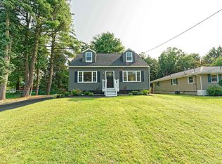 75 Mohawk Ave, Latham, NY 12110