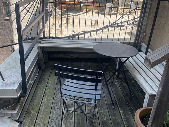 2nd image of 173 Ludlow St APT 5B