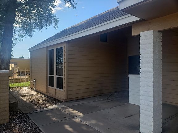 3rd image of 9634 N 35th Dr