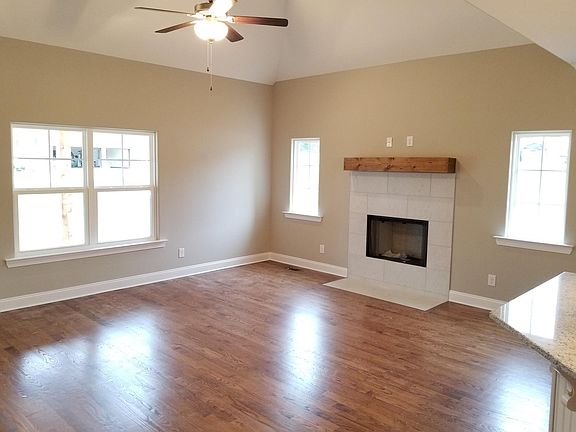 2nd image of 580 Crosswood Ct