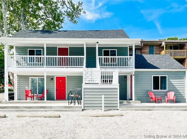 118 Ferry St, Madison, IN 47250