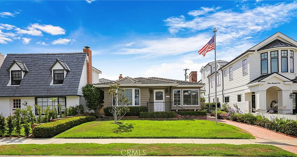 308 Orchid Ave