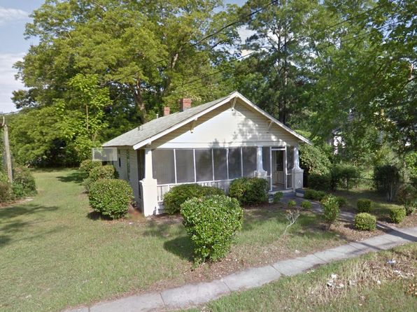 32 S Blanding St