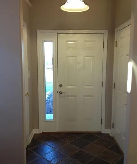 3189 Sweet Clover Ln — Photo 4