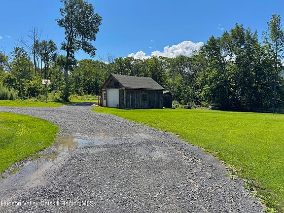5th image of 398 N Lake Road