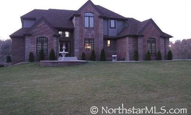 1st image of 15450 Lucerne Cir