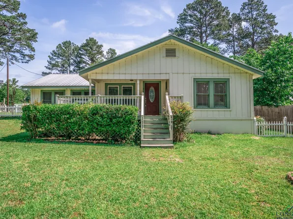 111 Kim St, Avinger, TX 75630