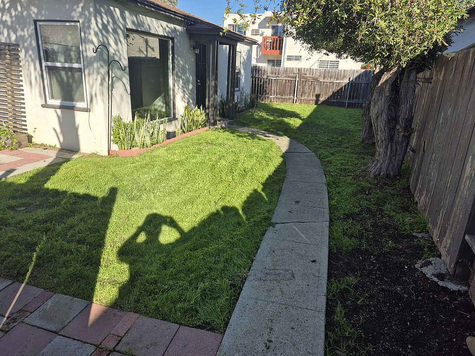 1st image of 4551 32nd St