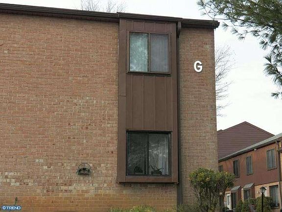 2nd image of 5200 Hilltop Dr #119