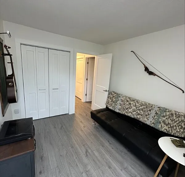 923 Purcell Cres #HOUSE — Photo 16