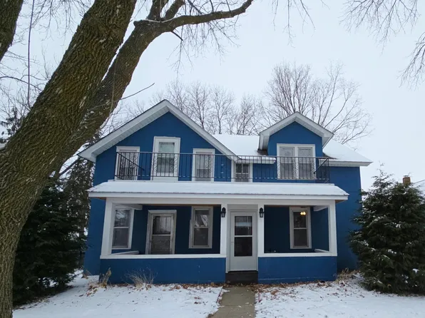 340 S Elm St, Waconia, MN 55387